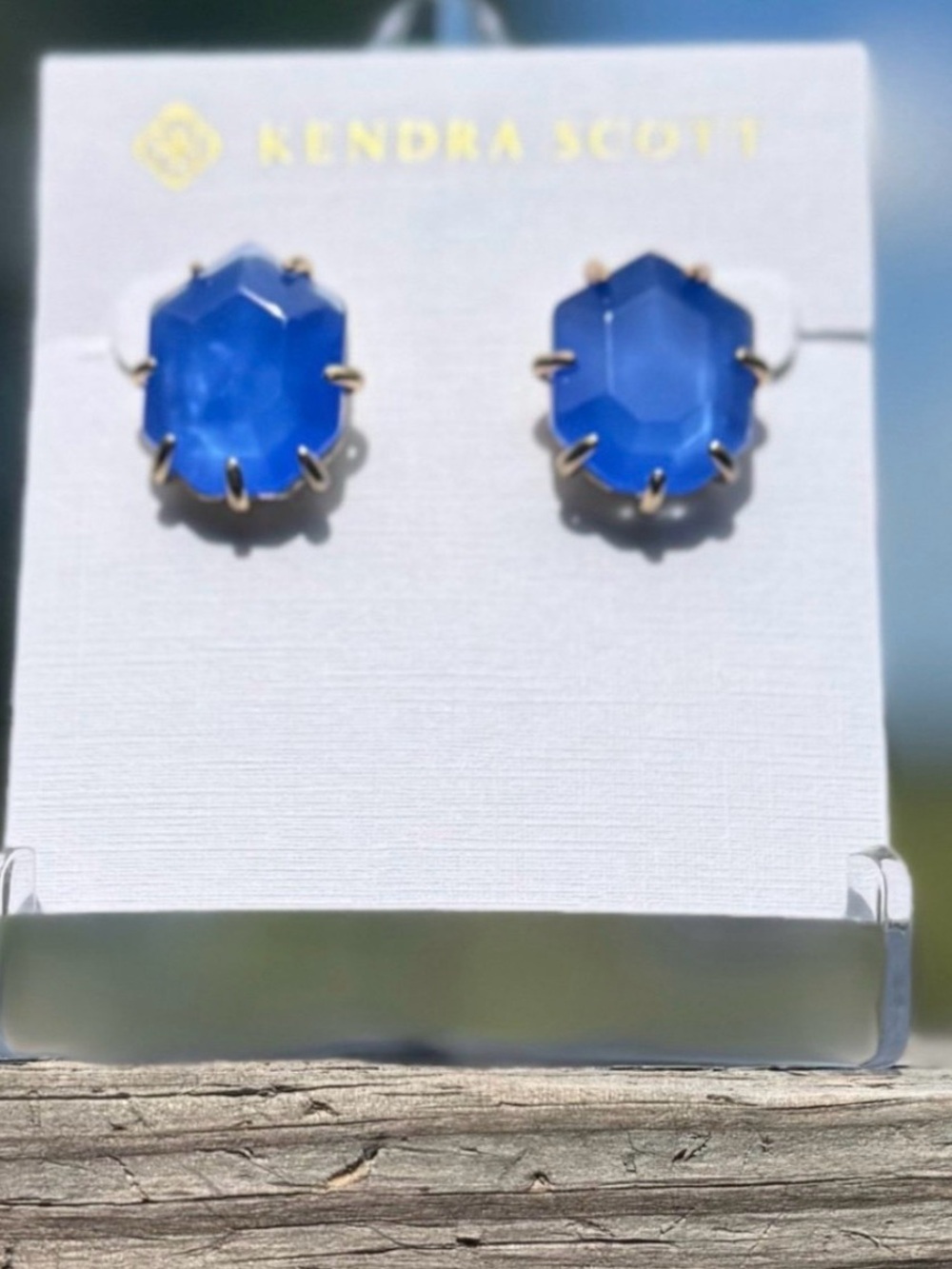 Kendra Scott Morgan Earrings Periwinkle Gold Rare Retired Faceted Statement Luxe - Picture 2 of 5